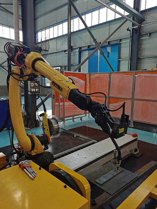 創(chuàng)想智控焊縫跟蹤-推動(dòng)客車(chē)制造業(yè)高質(zhì)量發(fā)展